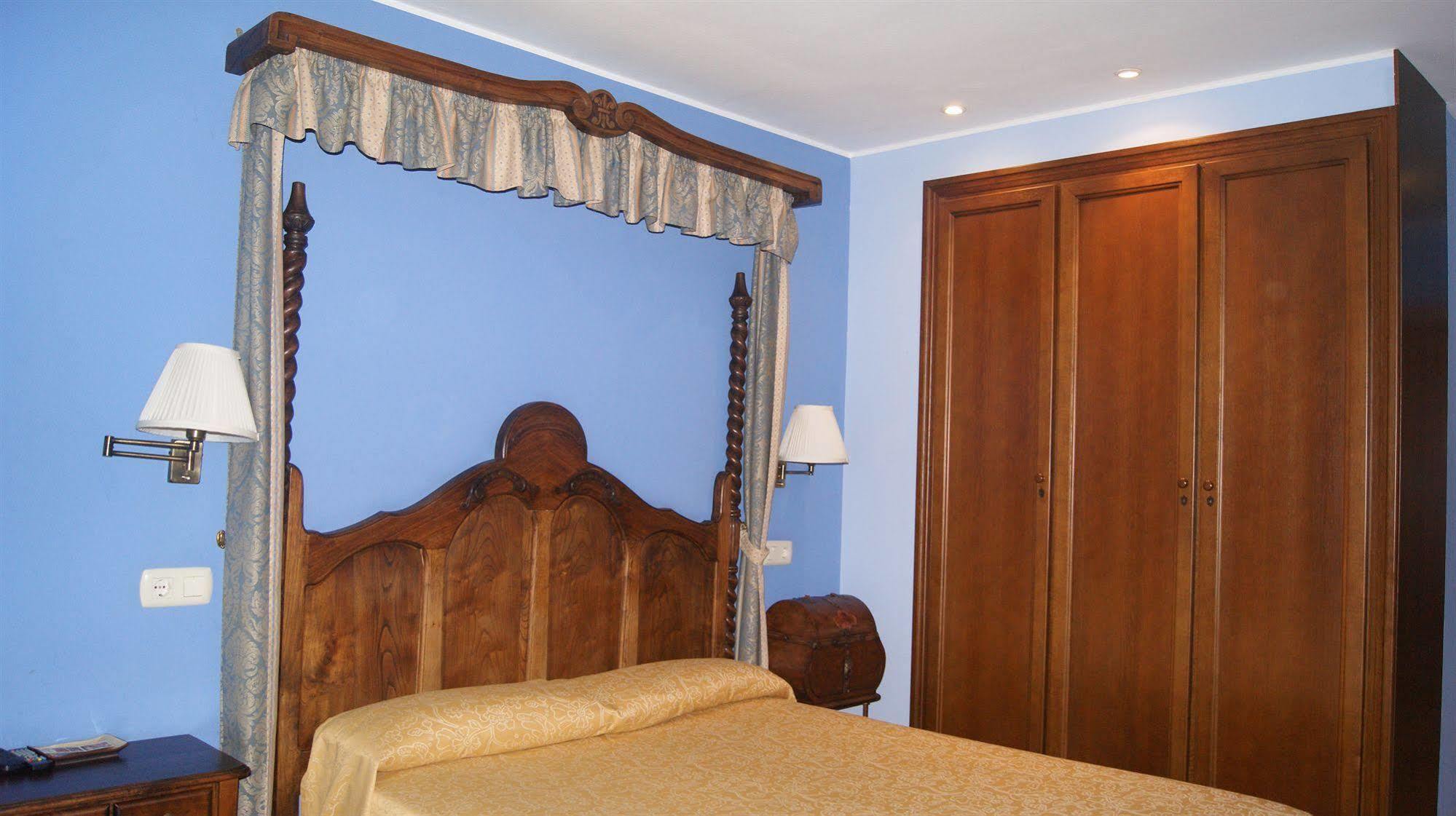 Hotel El Conventin Villaviciosa  Extérieur photo