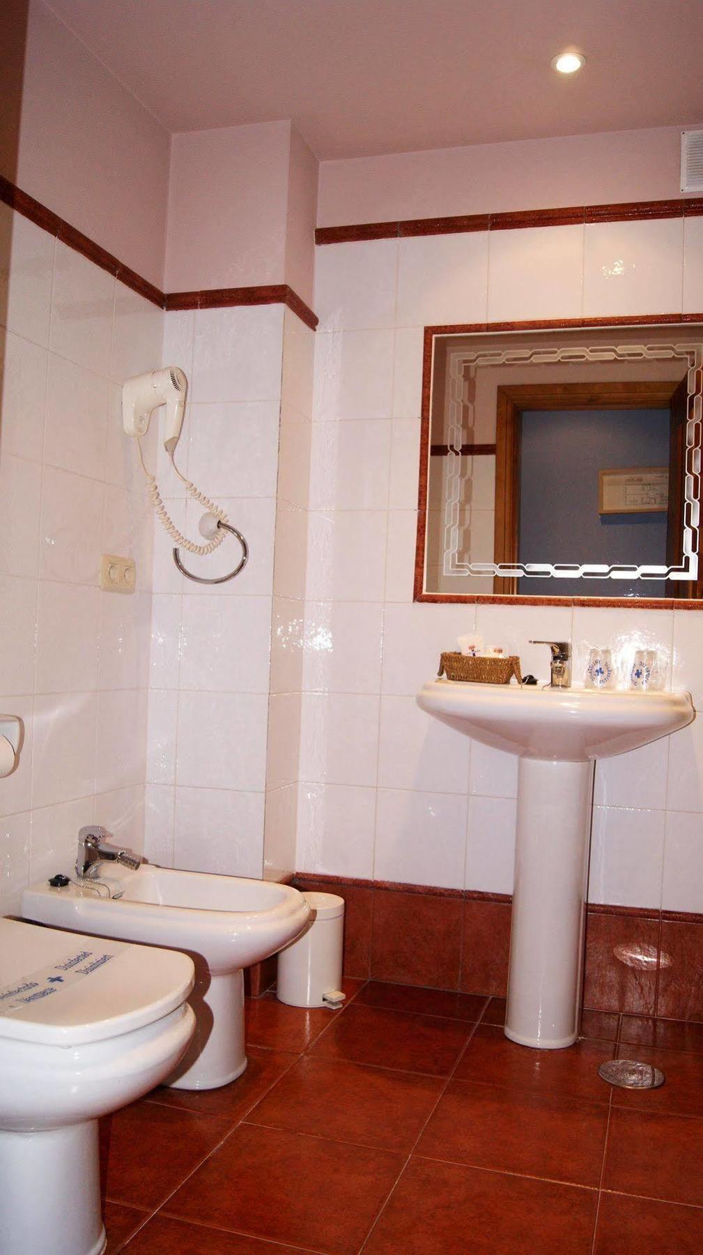 Hotel El Conventin Villaviciosa  Extérieur photo