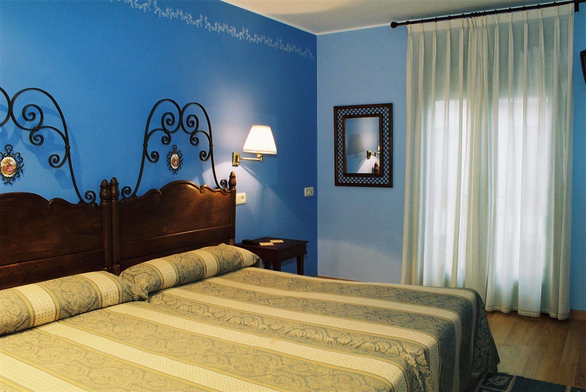 Hotel El Conventin Villaviciosa  Extérieur photo
