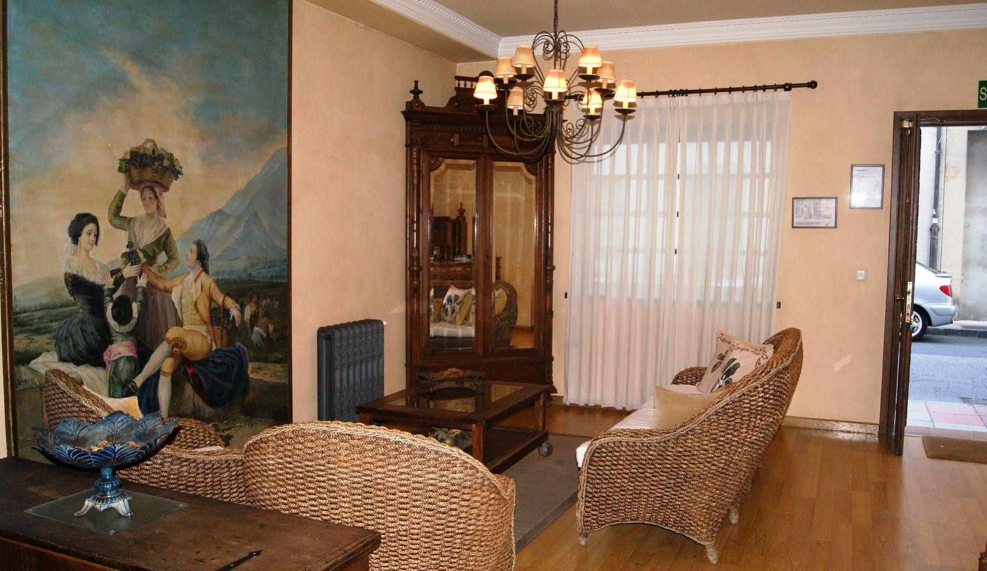 Hotel El Conventin Villaviciosa  Extérieur photo